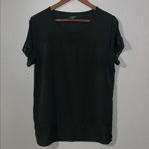 LOFT Women's Elegant Black Short Sleeve Tee
